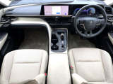 クラウンクロスオーバー 2.5 G アドバンスト レザー パッケージ E-Four 4WD 