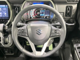 【純正革巻きステアリング】上質な革を使用することで、手にしっかり馴染みとても運転しやすいハンドルです♪
