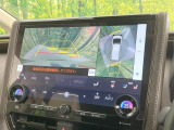 【パノラミックビューモニター】専用のカメラにより、上から見下ろしたような視点で360度クルマの周囲を確認することができます☆死角部分も確認しやすく、狭い場所での切り返しや駐車もスムーズに行えます。
