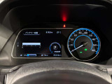 見やすいメーター周り!!カラーディスプレイには運転をサポートするさまざまな情報が表示されます(^^♪