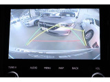 バックカメラもついておりますので車庫入れ時の後方視界をサポートします