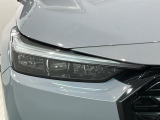 LEDヘッドライトは、点灯の瞬間から最大光量を発揮し、突然暗くなるトンネルなどでの安定感を高めます。
