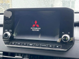 【メーカー純正ナビ】インテリアに溶け込むスタイリッシュな「専用設計」メーカーナビを装備♪視認性や操作性など基本性能にも優れ、より上質なカーライフをお楽しみいただけます。