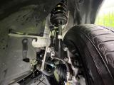 お車を安心してお乗りいただく為には、足回りの定期点検が欠かせません。サービスサポート(有償保証)では無料点検もご提供しており、安心のカーライフをお過ごしいただけるサポート体制が整っています。