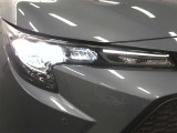 ヘッドライトは消費電力の少ないLED。夜の暗い道でも明るく照らしてれます。