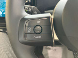 【アクティブクルーズコントロール】一定速度での巡航はもちろん、前方の車両との距離を一定に保ちながら自動で加減速を行います。BMWは車両停止までの制御が可能となりますので、渋滞時には大変嬉しい機能です。