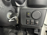 店舗にて現車の確認もいただけますので、お電話で在庫のご確認の上是非ご来店くださいませ。