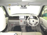 今お乗りの車から乗換えのお客様はもちろん、売却のみを検討されている方も、まずは当社までご相談下さい。