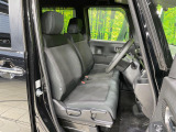 運転席シート廻りは使用感も少なく、良好な状態となっています。丁寧に使われていたことがよくわかりますね。