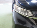 LEDヘッドライトは、点灯の瞬間から光量を発揮し、突然暗くなるトンネルなどでの安定感を高めます。