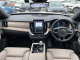 XC90 ウルトラ T8 AWD プラグインハイブリッド 4WD 