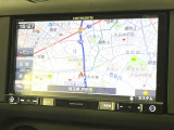 ●純正ナビ:一体感のあるナビは、高級感ある車内を演出してくれます。オーディオ機能も充実しておりますので、運転もより楽しめます♪