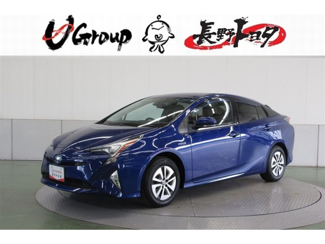 トヨタ プリウス 1.8 A E-Four 4WD の中古車詳細 (56,000km, ダーク