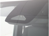 サポカーは、高齢運転者を含めたすべてのドライバーによる交通事故の発生防止・被害軽減対策の一環として、国が推奨する新しい自動車安全コンセプトです。詳しくは販売店スタッフまでおたずねください。
