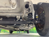 お車を安心してお乗りいただく為には、足回りの定期点検が欠かせません。サービスサポート(有償保証)では無料点検もご提供しており、安心のカーライフをお過ごしいただけるサポート体制が整っています。