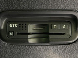 【ETC】高速道路の料金所をストレスなく通過!話題のスポットやサービスエリアに多い「スマートIC」利用時は必須のアイテムです。当店でセットアップを実施、ご納車当日からすぐにご利用いただけます!