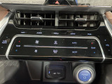 【オートエアコン】車内温度を感知して自動で温度調整をしてくれるのでいつでも快適な車内空間を創り上げます!