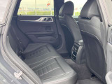 【エアバック】BMWのエアバックやその他の安全装備は、互いに補完しあう事で徹底した安全性を貫きます。万一の事故の際にそれぞれ最適な保護を提供してくれます!