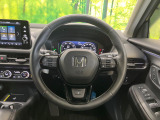 【ホンダセンシング】走行中に前方の車両等を認識し、衝突しそうな時は警報とブレーキで衝突回避と被害軽減をアシスト。より安全にドライブをお楽しみいただけます。