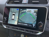 空から車を見たような「アラウンドビューモニター」!車の周りが一目で確認できるので、小さなお子様や障害物があっても安心して乗ることができます♪