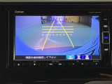 バックをするとき自動でリアの様子が映る『リアカメラ』付き! 画面で確認しながらバックが出来るので駐車の時も安心です。