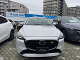 LEDヘッドライトが付いております。より遠く、より広く、より明るく、照らしてくれます。そのため、夜間の走行も運転もしやすく見やすいです。ハロゲンライトに比べ、消費電力も少なく、長寿命で効率的です。