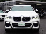 BMW在庫保有台数常時100台以上!ご来店の際はBMW本店(厚木市下荻野140-1)にご来店ください!弊社自慢の全天候型ショールーム!BMW在庫保有台数常時100台以上ございます!
