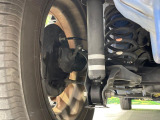 お車を安心してお乗りいただく為には、足回りの定期点検が欠かせません。サービスサポート(有償保証)では無料点検もご提供しており、安心のカーライフをお過ごしいただけるサポート体制が整っています。