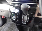 納車の前にはエンジンオイル、オイルエレメント、エアクリーナー、クーラント、バッテリー、ワイパーゴムのチェックまたは交換を行います!