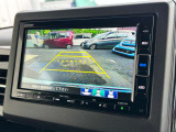 バックカメラももちろんついておりますので車庫入れの安心感がアップしますね!