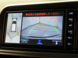 パノラミックビューモニターを装備しております。