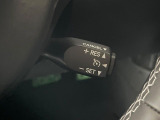 【クルーズコントロール】高速道路もラクラク走行。アクセルを離しても一定速度で走行ができ、長距離運転時の負担を軽減!加速・減速も簡単なスイッチ操作で調整できます。