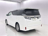 低燃費で環境にもやさしいハイブリッド車です。トヨタ専用診断機器でハイブリッドシステムを綿密に点検してあります!