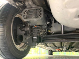 お車を安心してお乗りいただく為には、足回りの定期点検が欠かせません。サービスサポート(有償保証)では無料点検もご提供しており、安心のカーライフをお過ごしいただけるサポート体制が整っています。