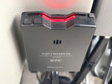 【ETC】高速道路の料金所をストレスなく通過!話題のスポットやサービスエリアに多い「スマートIC」利用時は必須のアイテムです。当店でセットアップを実施、ご納車当日からすぐにご利用いただけます!