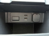 USB-Aに対応しており、市販の充電ケーブルがあれば、スマホ充電できます。