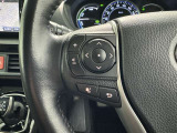 ステアリングスイッチ装備!運転しながら手元でオーディオの操作などができます。