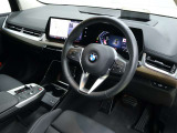 お車のことなら弊社とご用命を頂けるよう全社一丸となって取り組みさせて頂いております。