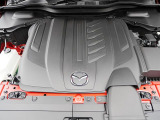 直列6気筒ディーゼルエンジンにMAZDA独自の48Vマイルドハイブリッドシステムを組み込んだディーゼルハイブリッド仕様