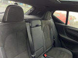 VOLVOのシートは人間工学に基づいた設計となっており、長時間の運転でも疲れにくいと定評があります。当店ではモデルにより試乗可能な車もご用意しておりますので、ぜひ座り心地をご体感ください。