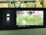 駐車支援システム付。検知表示とブザーで車庫入れや縦列駐車をサポートします。