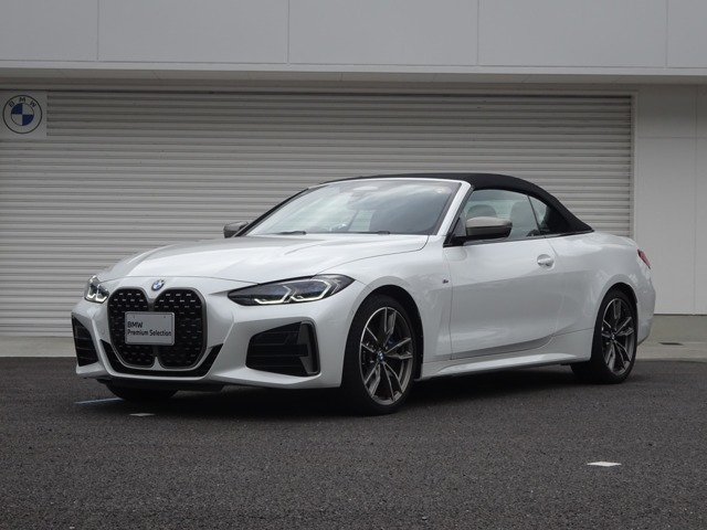 4シリーズカブリオレ M440i Xドライブ 4WD