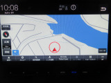 ホンダ純正Gathersのナビを装備しています。型式はLXM-247VFLiです。