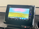 【バックカメラ】リバースにするだけで映ります、後方の安全確認や、狭い駐車場での車庫入れ、雨の日や夜間など視界の悪い時に便利です!安全にバックする為には欠かせない装備です。