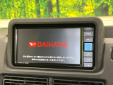 【純正フルセグナビ】人気の純正ナビを装備。オーディオ機能も充実しており、Bluetooth接続すればお持ちのスマホやMP3プレイヤーの音楽を再生可能!毎日の運転がさらに楽しくなります!!