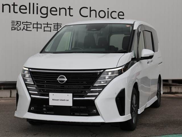 セレナ 1.4 e-POWER ハイウェイスターV