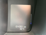 視認性に優れた見やすいメーターです。