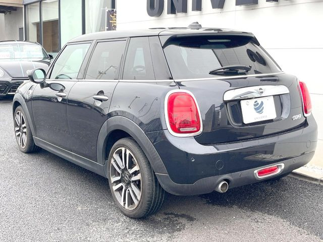 BMW MINI ミニ クーパー の中古車詳細 (58,800km, MINI Yoursエニグマ