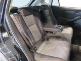 ゆとりある広々とした車内空間は、ドライブを始め買い物やレジャーなど、幅広く活躍します。一人でもみんなとでもお出かけを楽しみましょう!