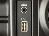 【オーディオ機能】USB入力端子、FM/AMラジオがついております♪